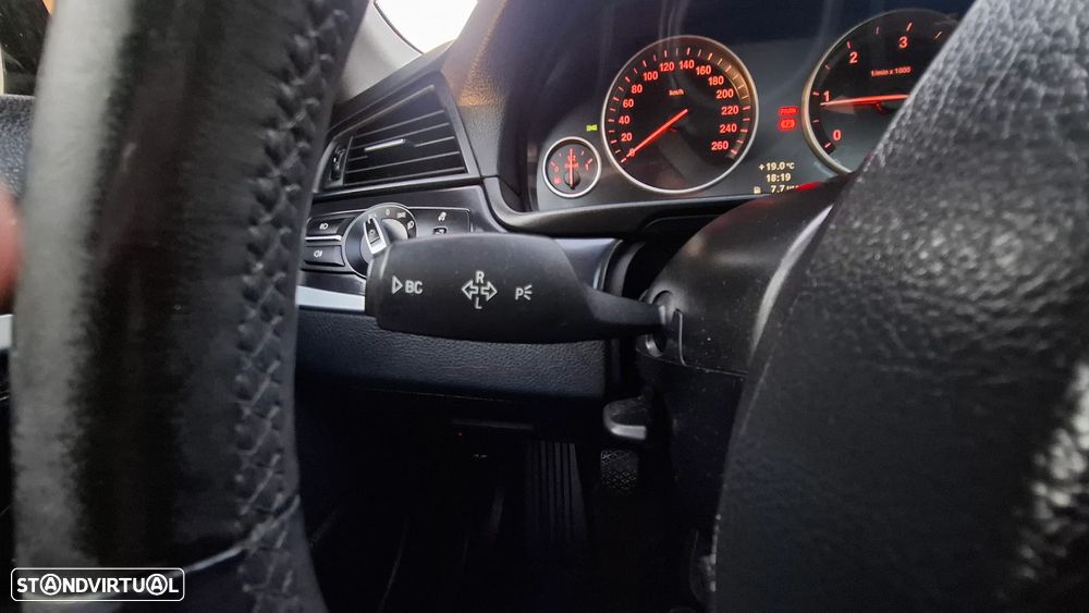 BMW 520 d Luxury Line - 38