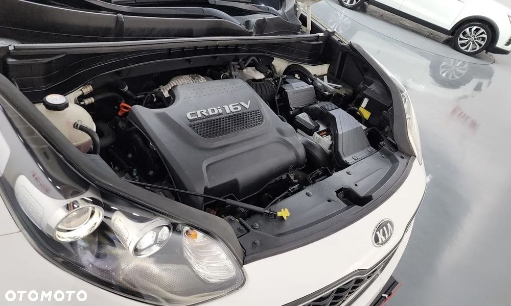 Kia Sportage 2,0 CRDI AWD Platinum - 11