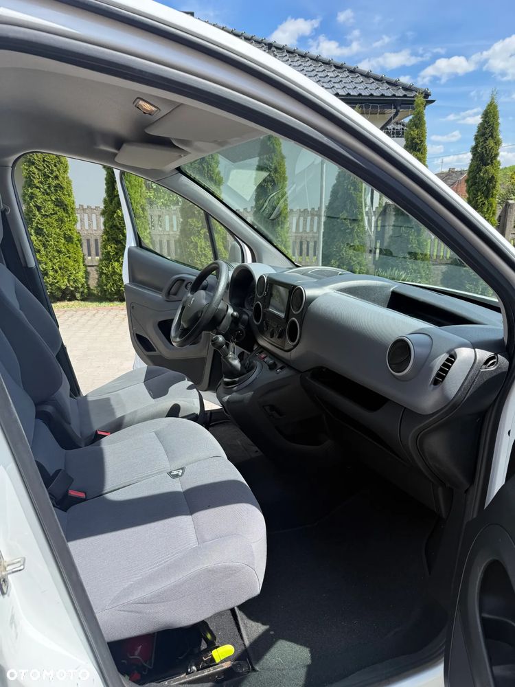 Peugeot PARTNER - 24