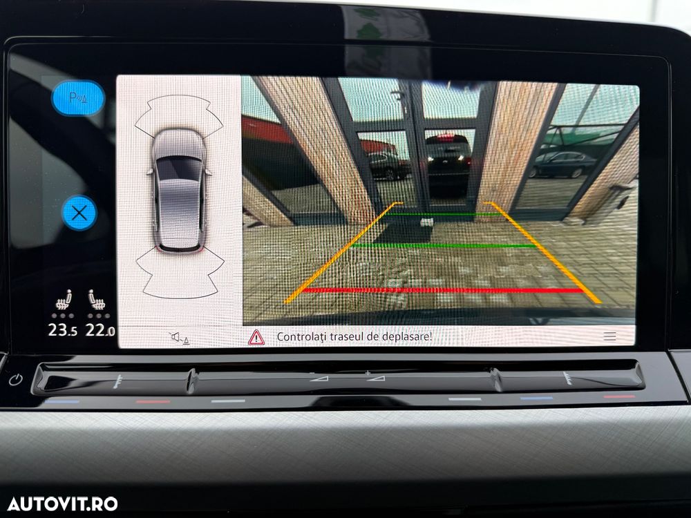 Volkswagen Golf 1.5 eTSI OPF DSG Life - 3