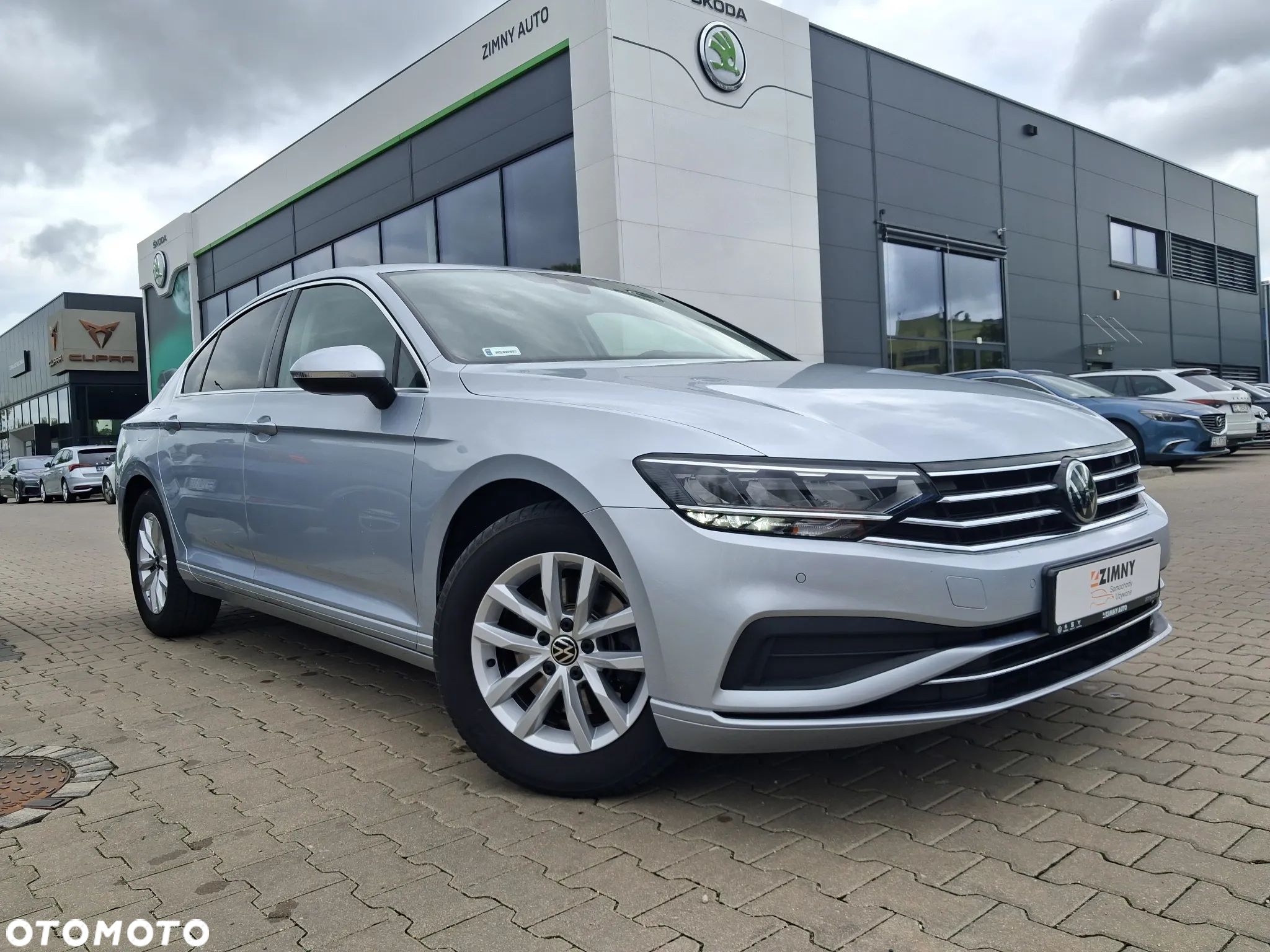 Volkswagen Passat 1.5 TSI EVO Business - 1