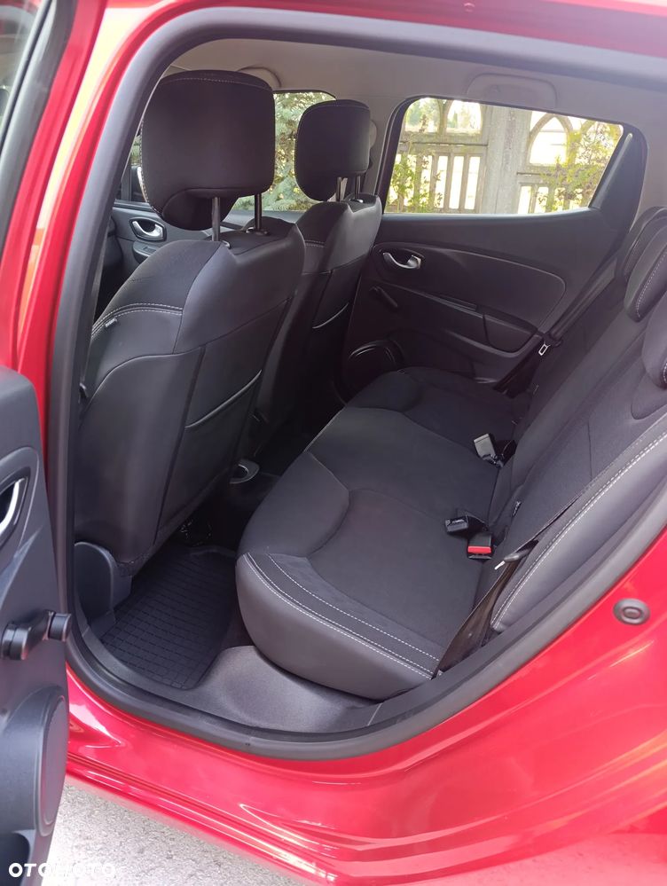 Renault Clio 0.9 TCe Limited - 17