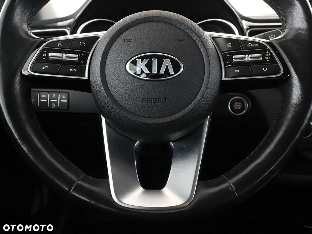 Kia Ceed 1.6 GDI DCT OPF Vision - 22