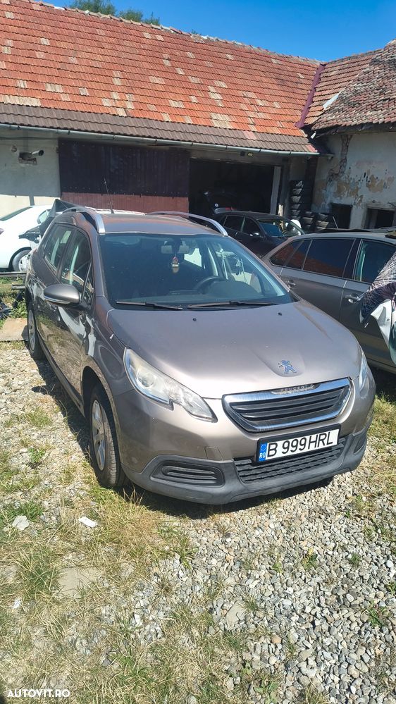 Peugeot 2008 1.2 L PureTech Access - 1