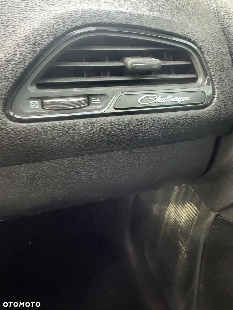 Dodge Challenger ver-automatik-sxt-plus - 8
