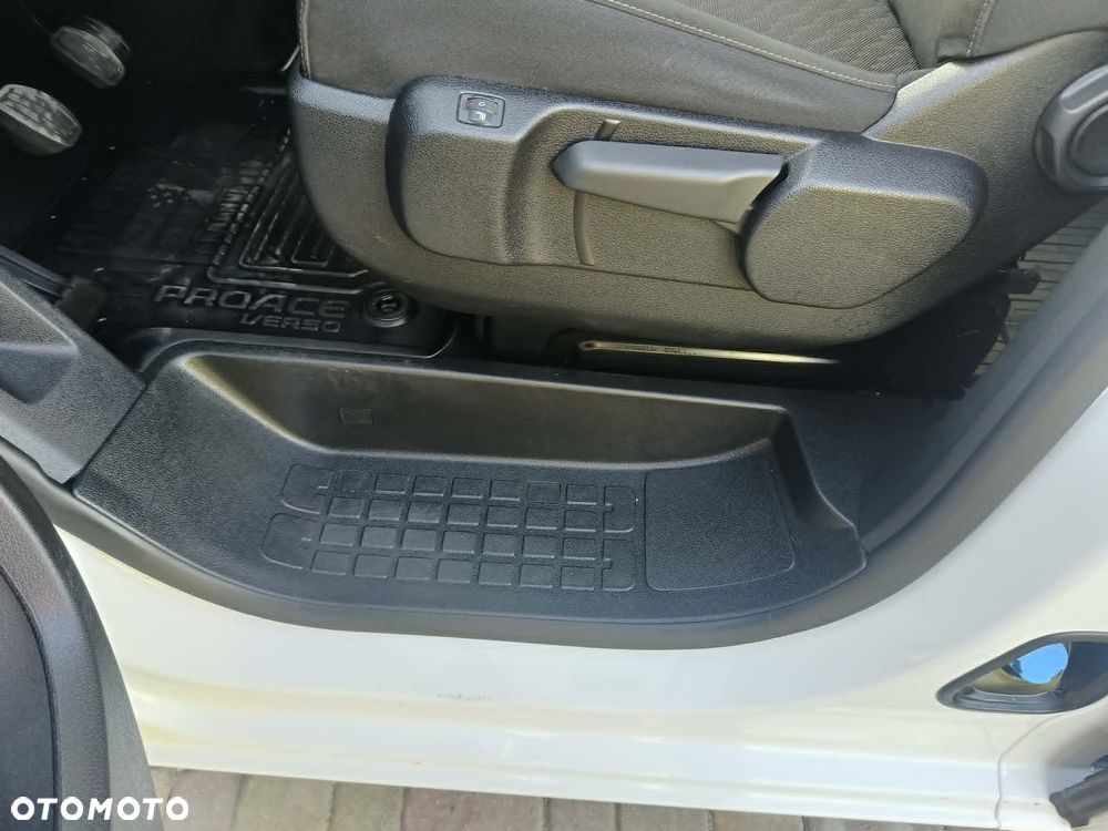 Toyota ProAce 2,0-l-D-4D L1 Comfort - 16
