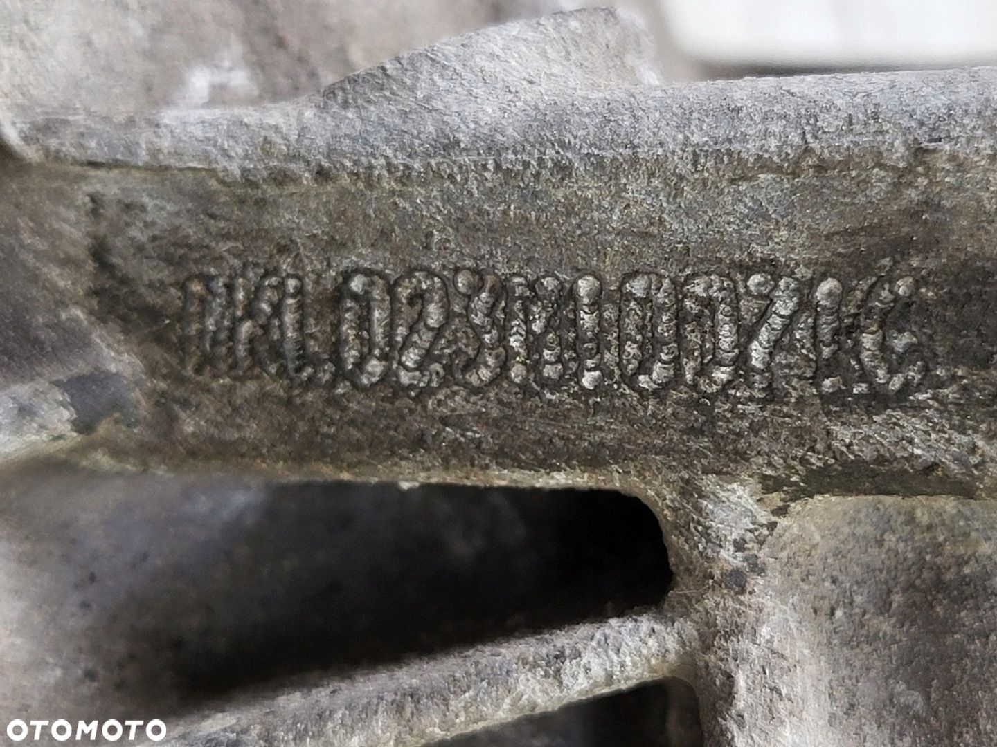 WÓZEK BELKA PIASTA tył Audi A8 D4 4,2TDI Quattro - 7