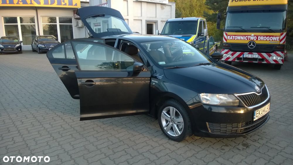 Skoda RAPID - 19