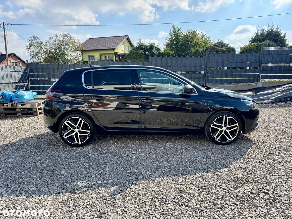 Peugeot 308 - 5
