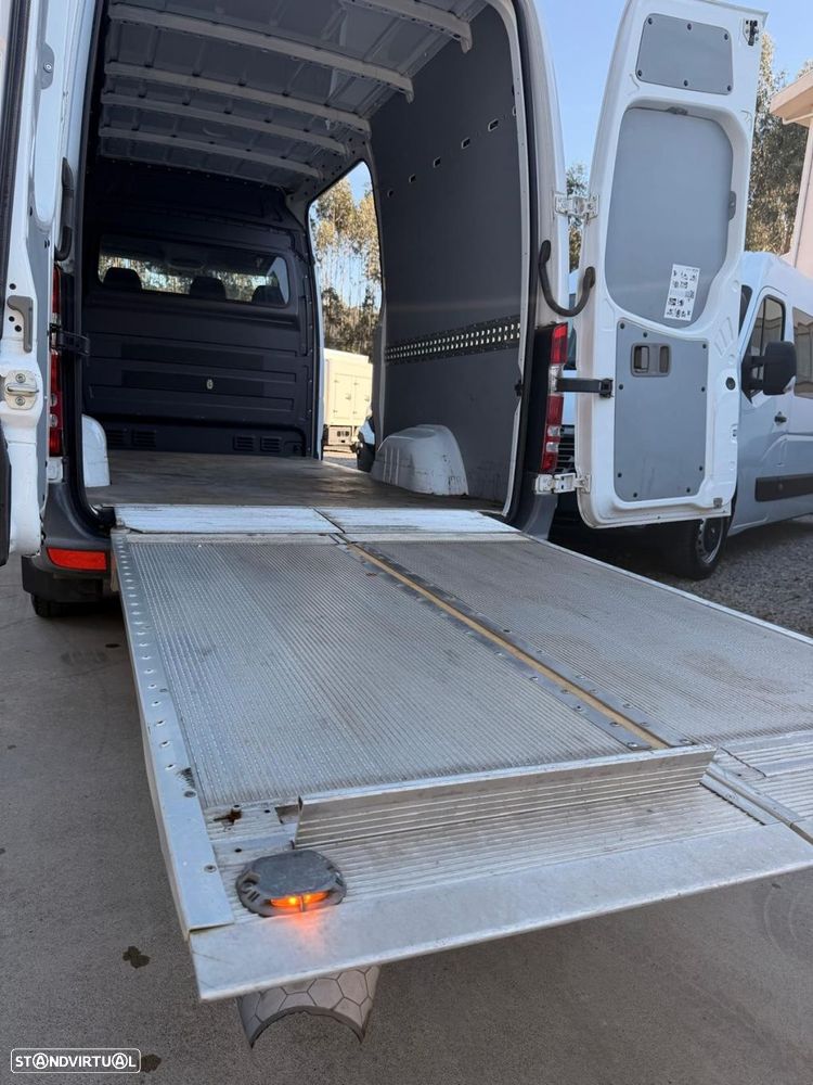 Mercedes-Benz Sprinter 313 c/ Plataforma - 12
