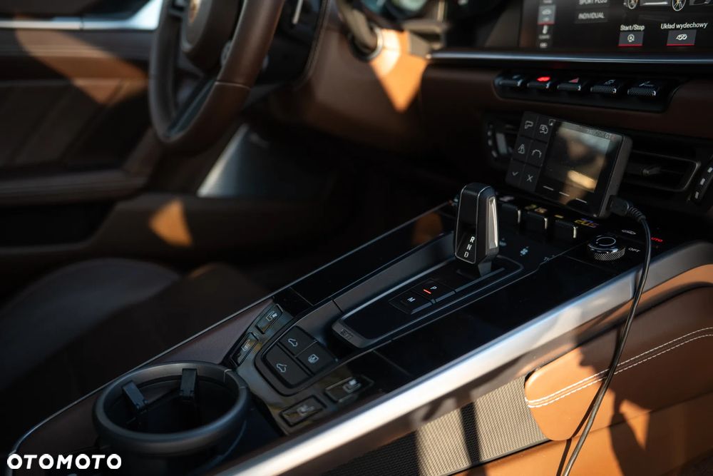 Porsche 911 Turbo S - 27