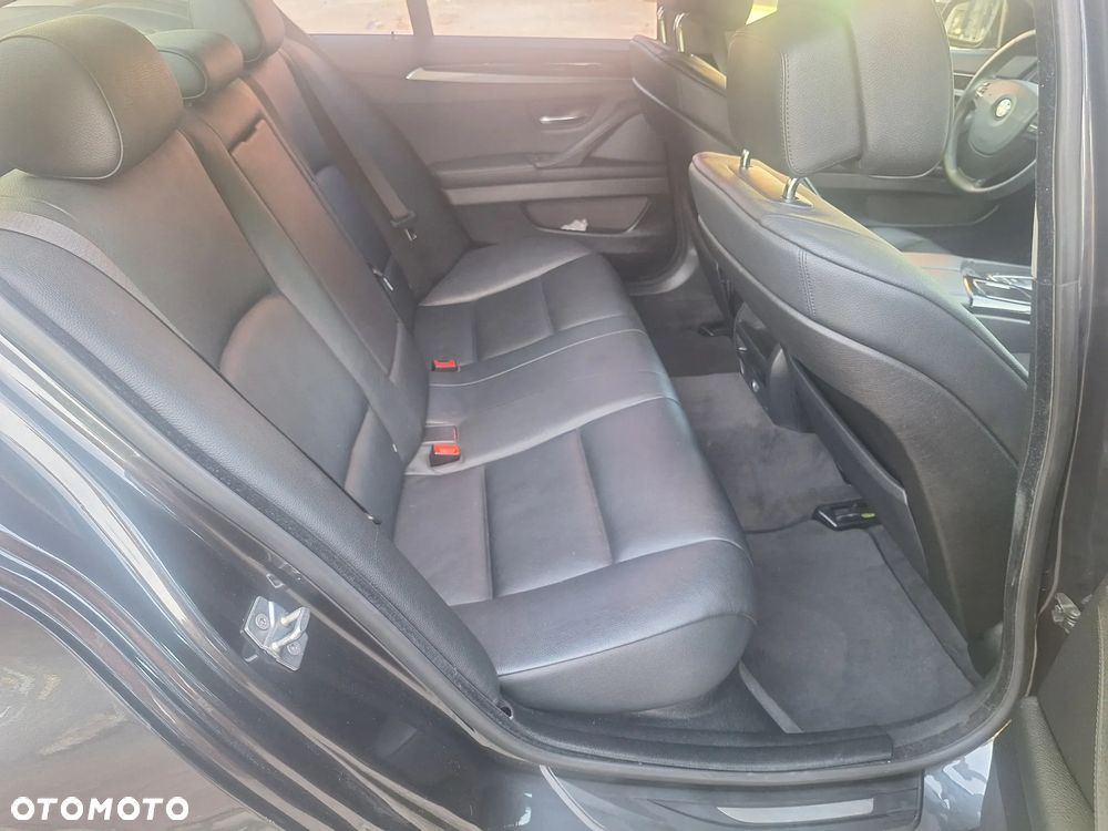 BMW Seria 5 520d Sport-Aut BluePerformance - 15