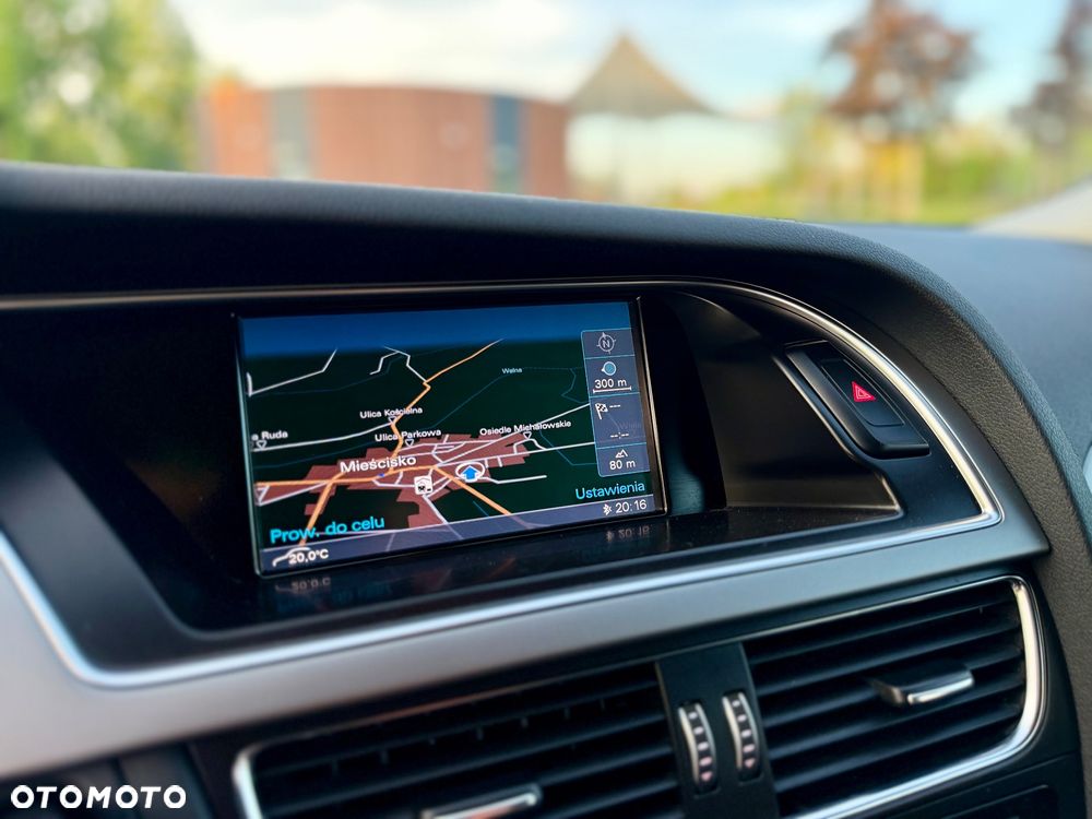 Audi A4 Avant 2.0 TDI DPF multitronic Attraction - 29