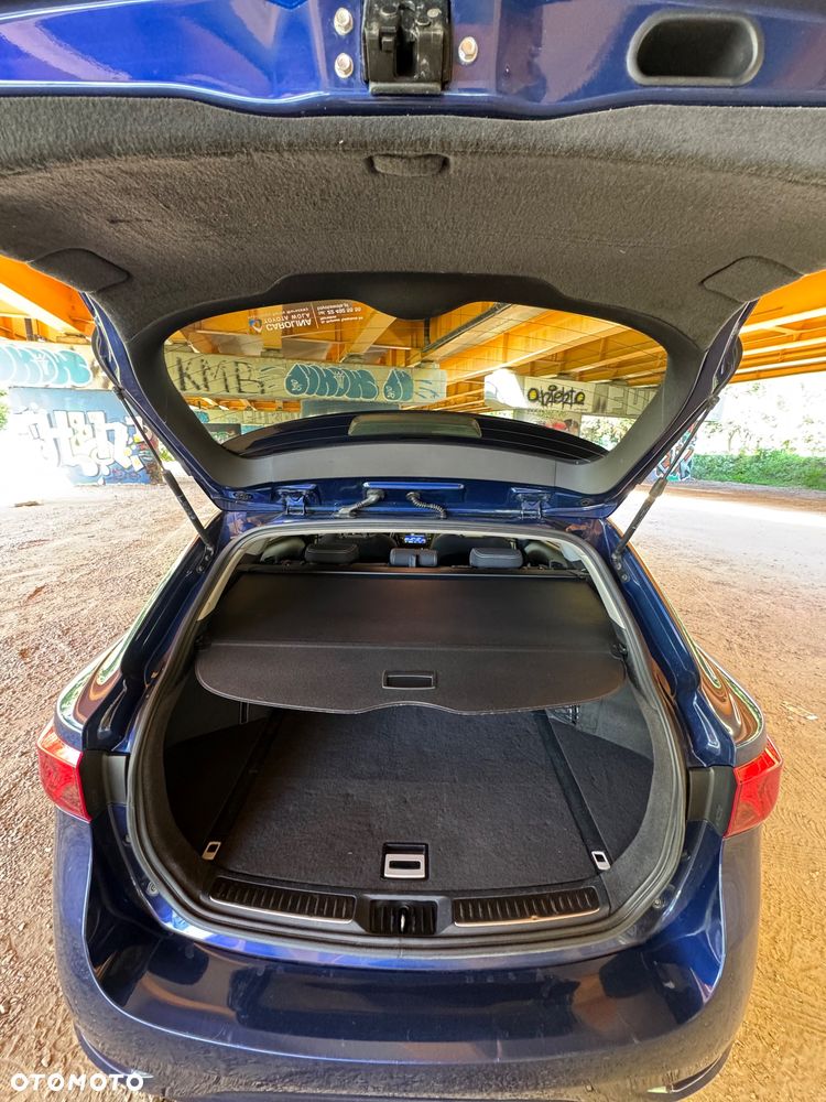 Toyota Avensis 2.0 D-4D Prestige - 13
