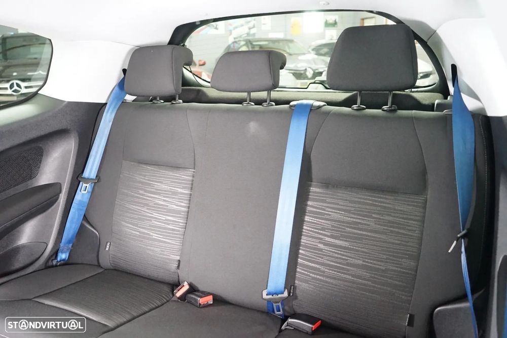 Peugeot 208 1.2 PureTech Allure - 33