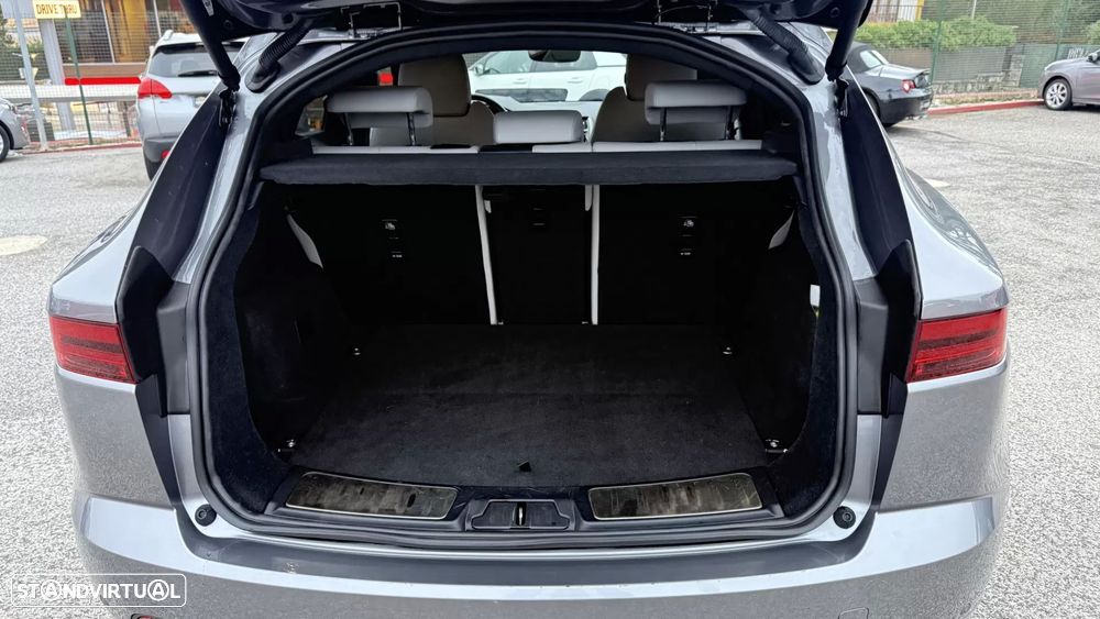 Jaguar E-Pace 1.5 P300e R-Dynamic SE AWD Aut. - 23