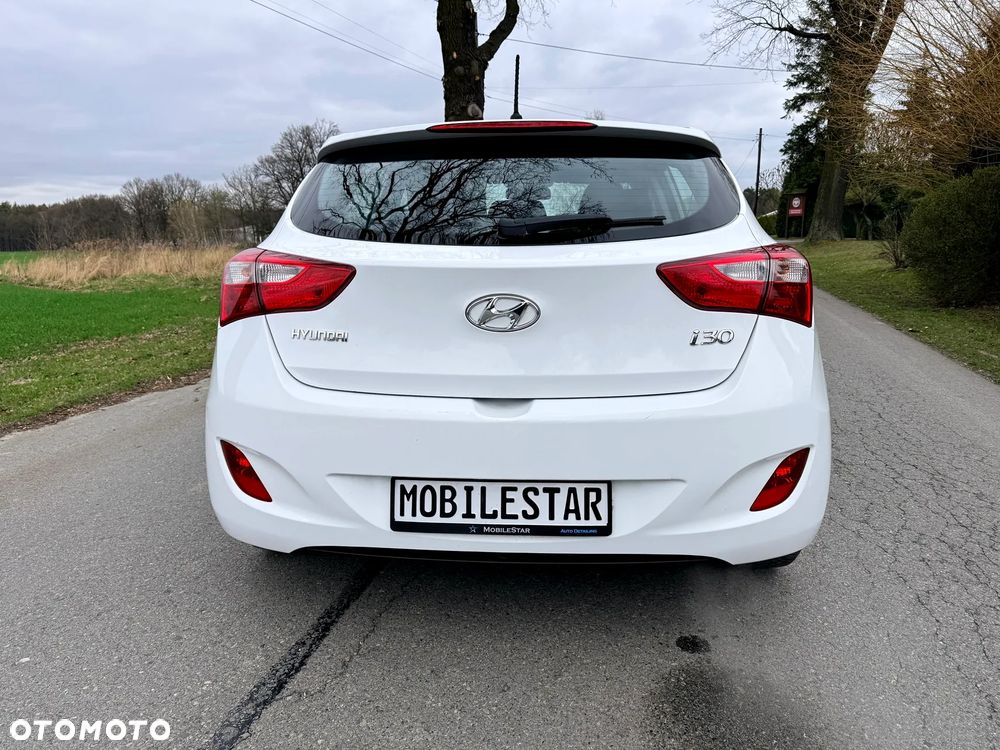 Hyundai i30 - 24