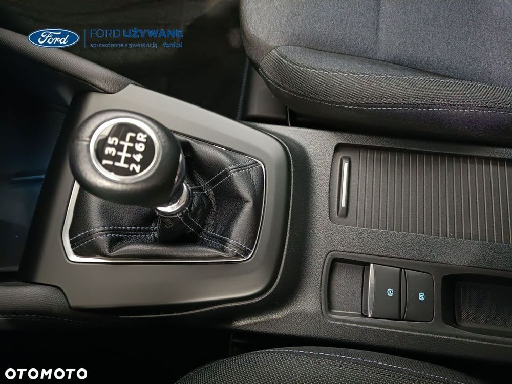 Ford Focus 1.0 EcoBoost Hybrid ACTIVE X - 26