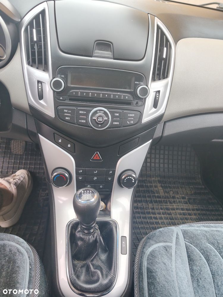 Chevrolet Cruze - 3