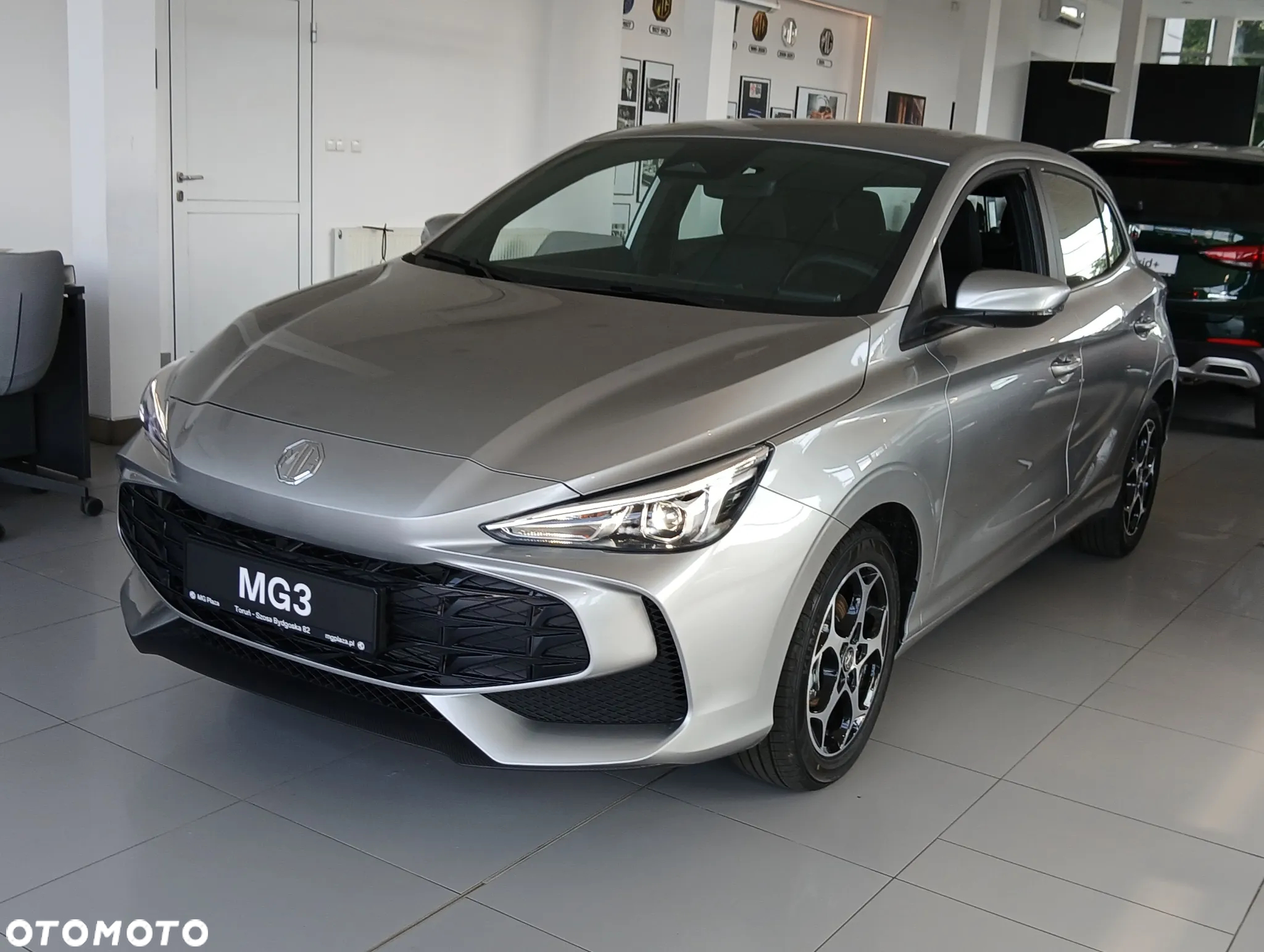 MG MG3 - 3