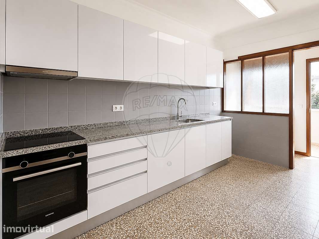 Apartamento T1 para arrendamento - Grande imagem: 2/12