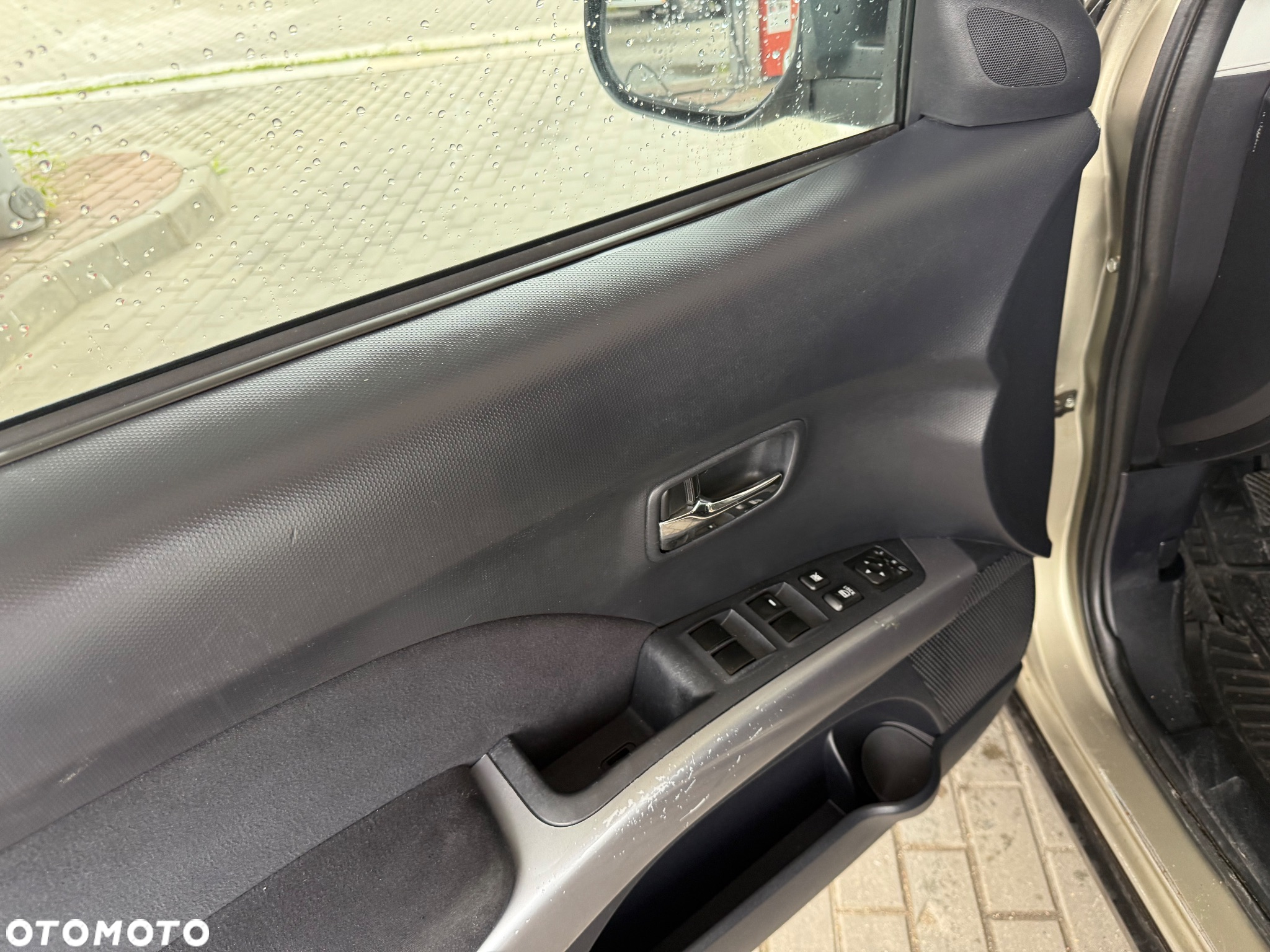 Mitsubishi Outlander 2.0 DI-D 4WD Intense - 8
