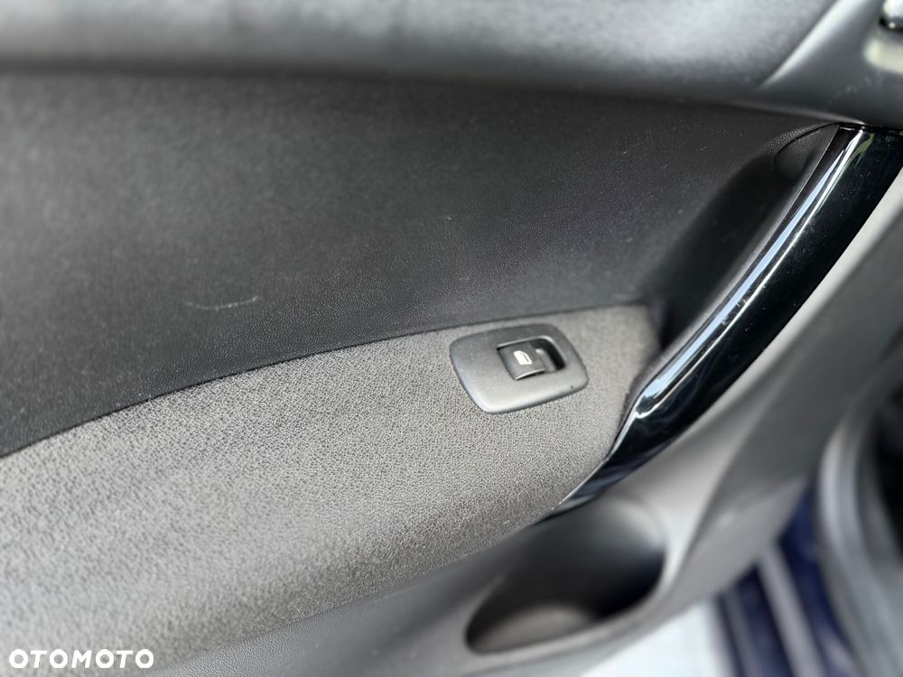 Citroën C3 Pure Tech (VTi) 82 Exclusive - 19