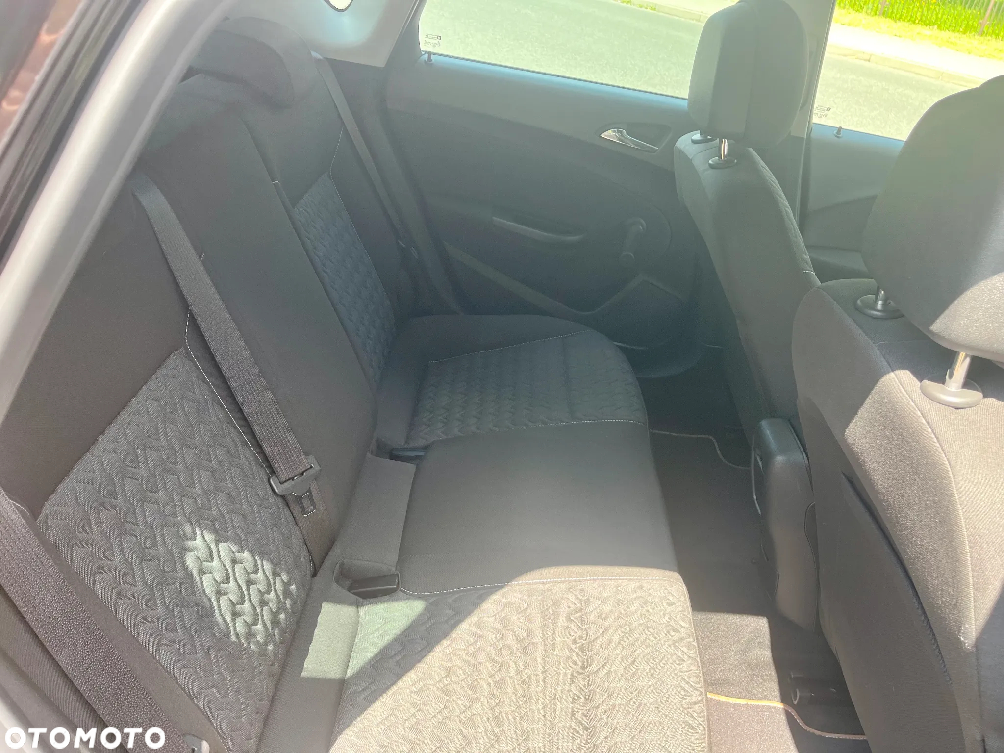 Opel Astra 1.4 Turbo Active - 9