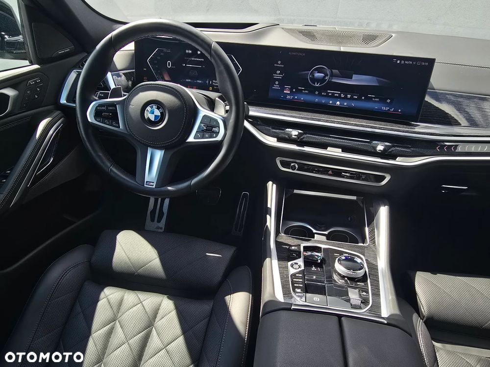 BMW X6 - 13