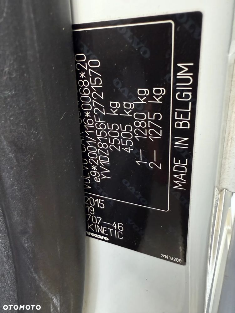 Volvo XC 60 D4 AWD Ocean Race - 28