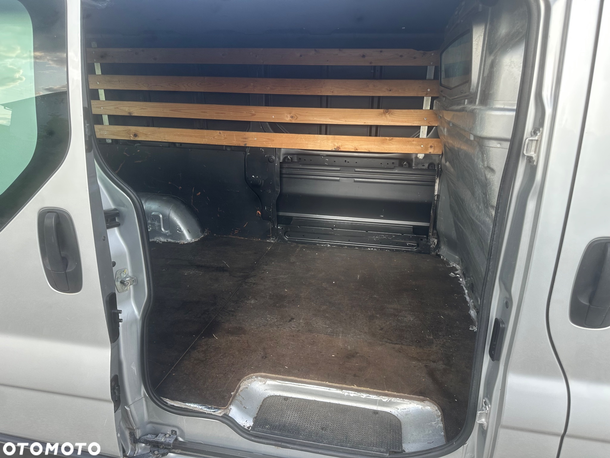 Opel Vivaro - 12