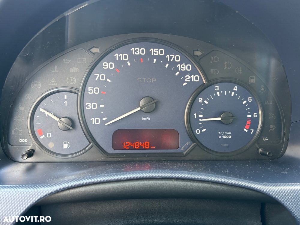 Peugeot 1007 1.4 E Trendy - 10