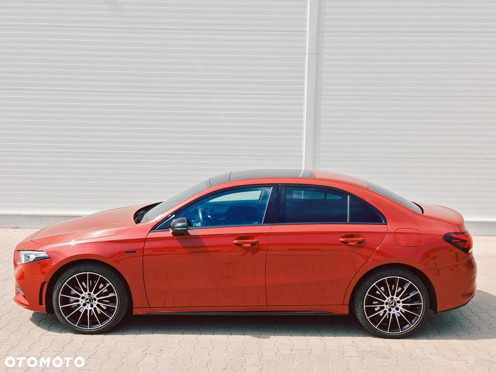 Mercedes-Benz Klasa A 250 e PHEV AMG Line 8G-DCT - 19