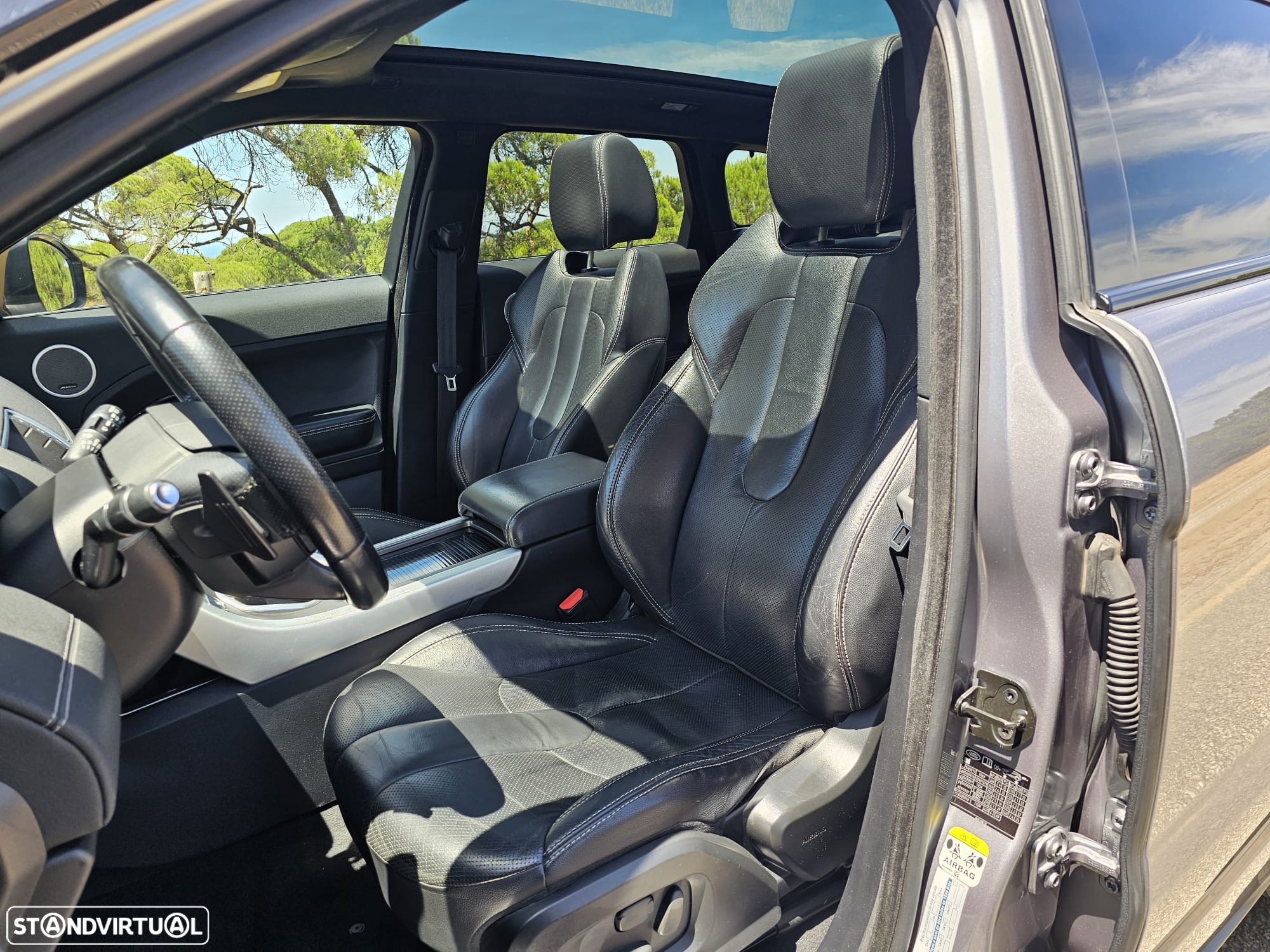 Land Rover Range Rover Evoque 2.2 DW12C Dynamic Auto - 12