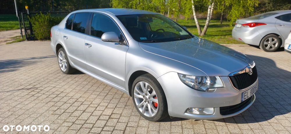 Skoda Superb 2.0 TDI Ambition - 2