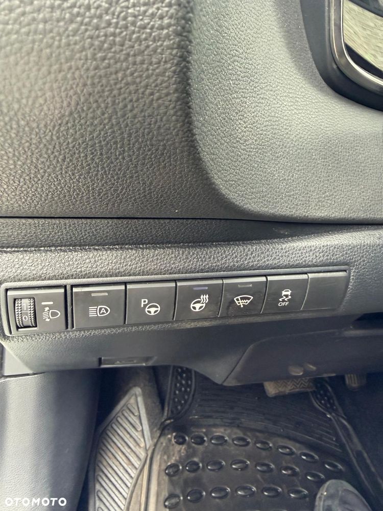 Toyota Corolla - 27