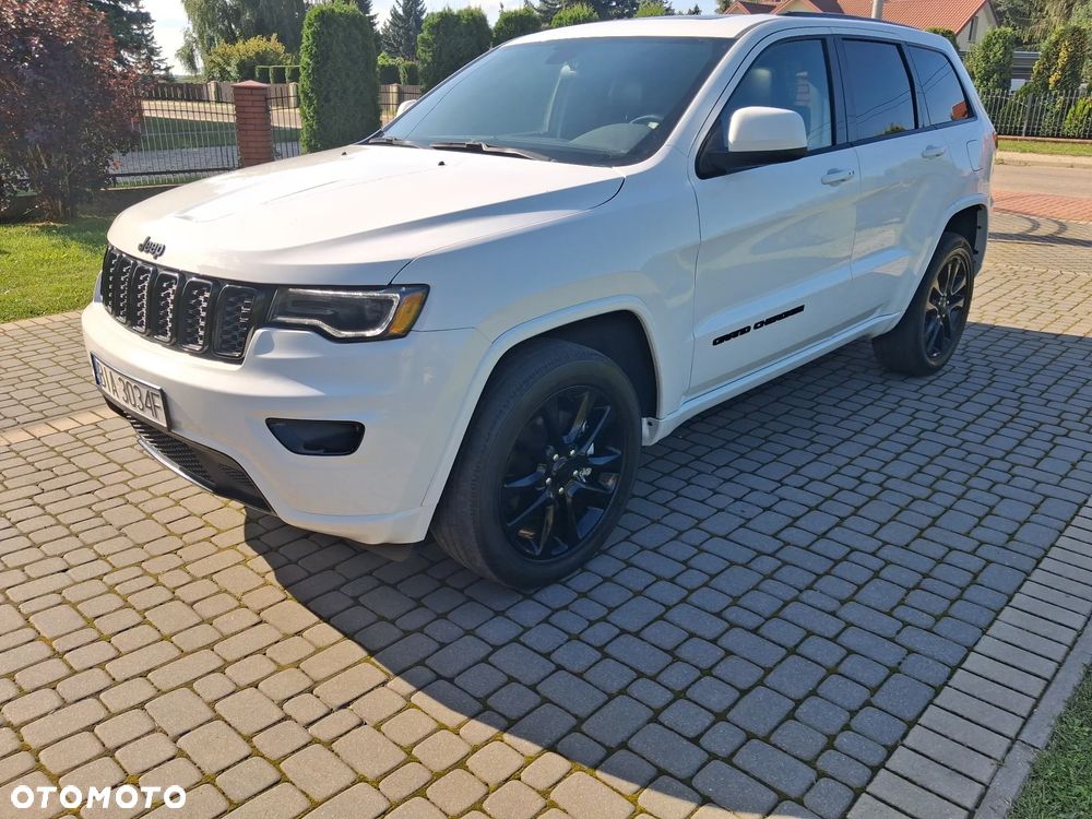 Jeep Grand Cherokee - 2