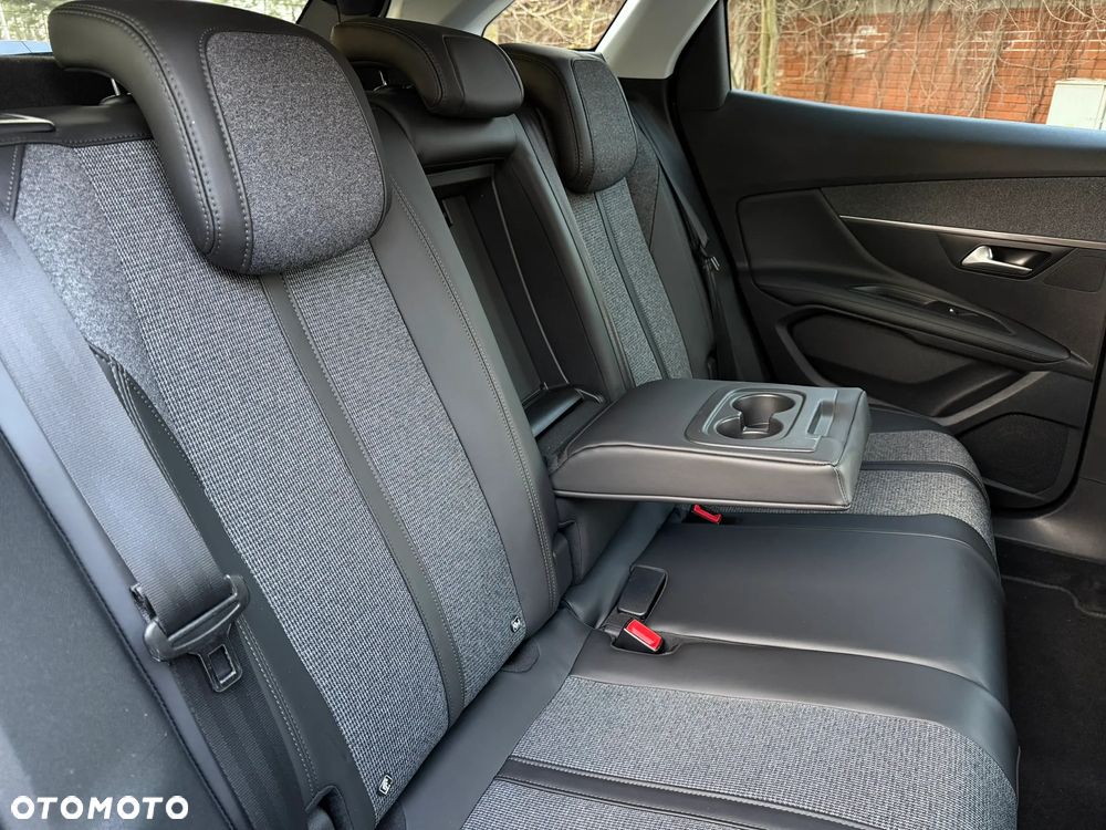 Peugeot 3008 BlueHDi 120 Stop & Start Allure - 39