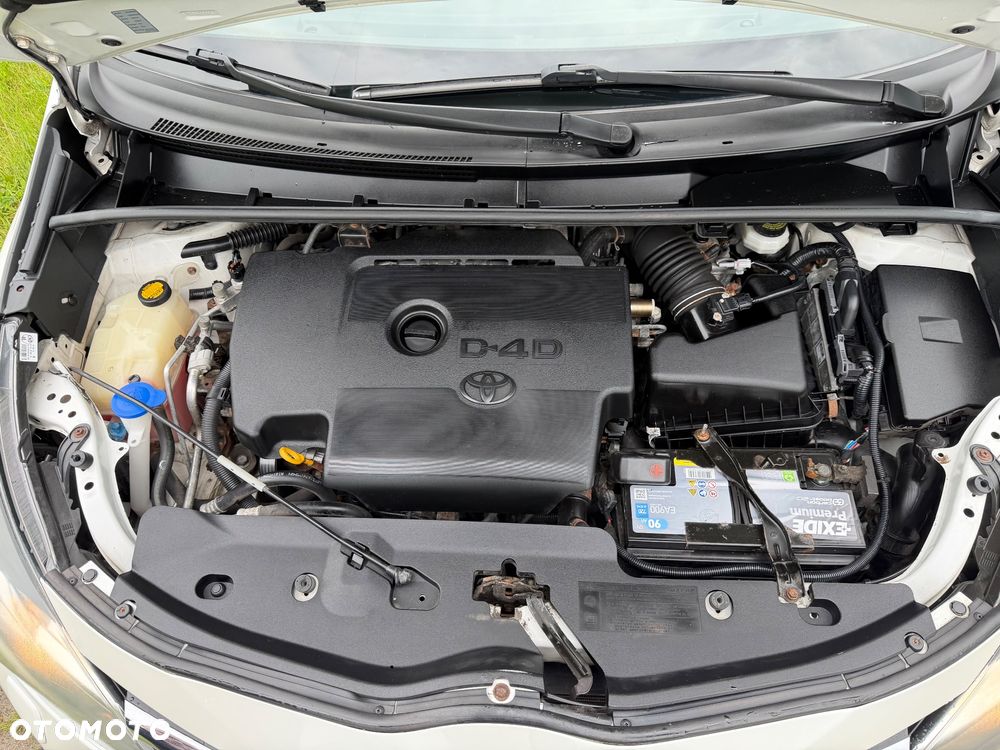 Toyota Verso 2.0 D-4D 7-Sitzer Executive - 22
