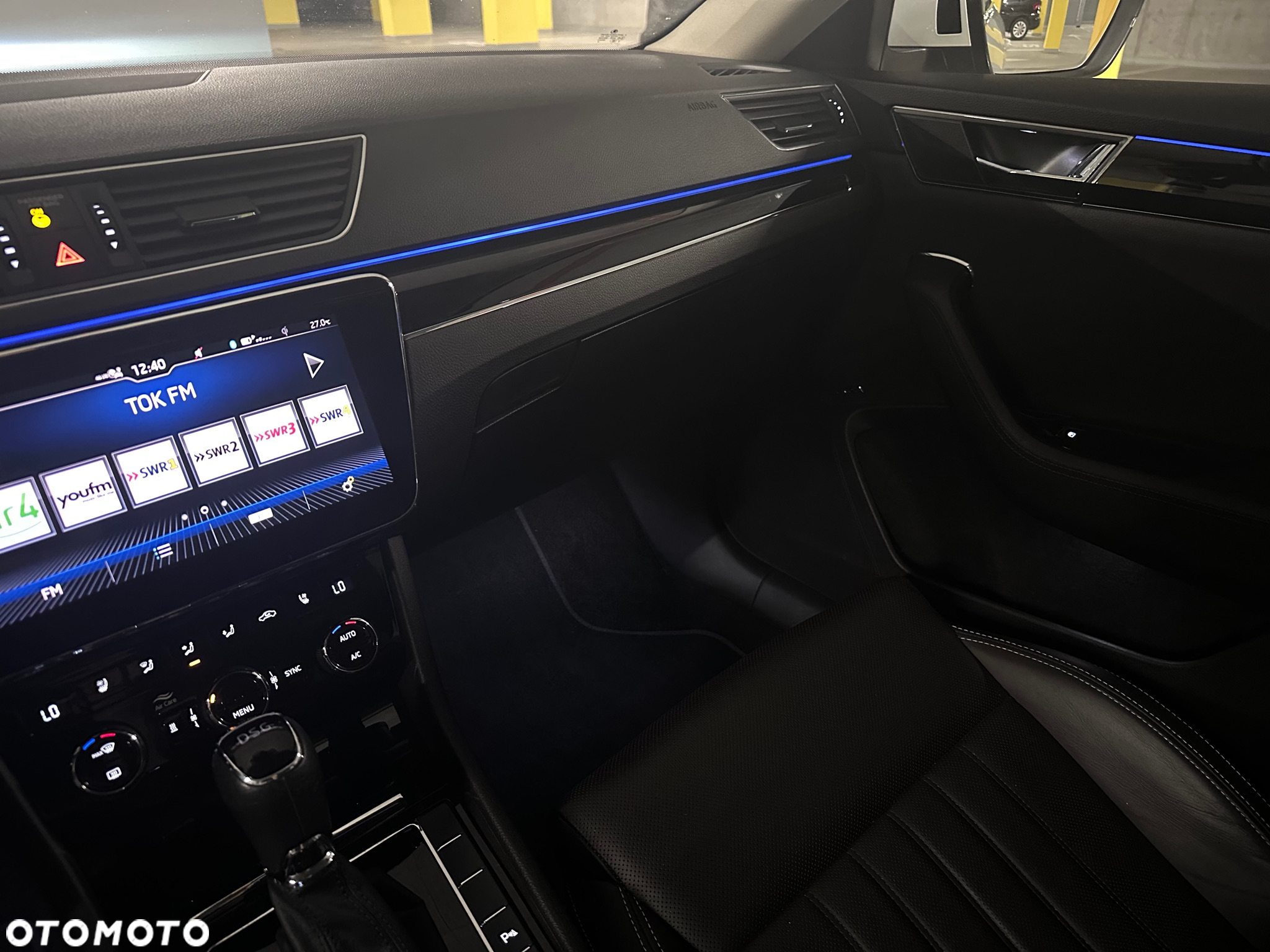 Skoda Superb 2.0 TDI L&K DSG - 27