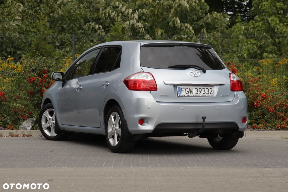 Toyota Auris 1.6 Life+ - 15