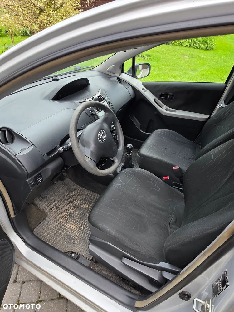 Toyota Yaris 1.4 D-4D Luna A/C - 5