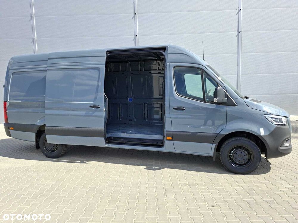 Mercedes-Benz Sprinter Sprinter - 4