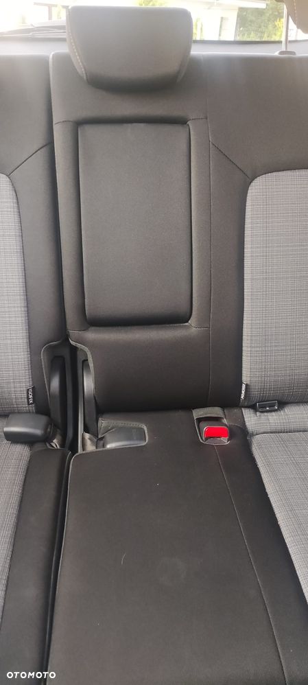Kia Venga - 37