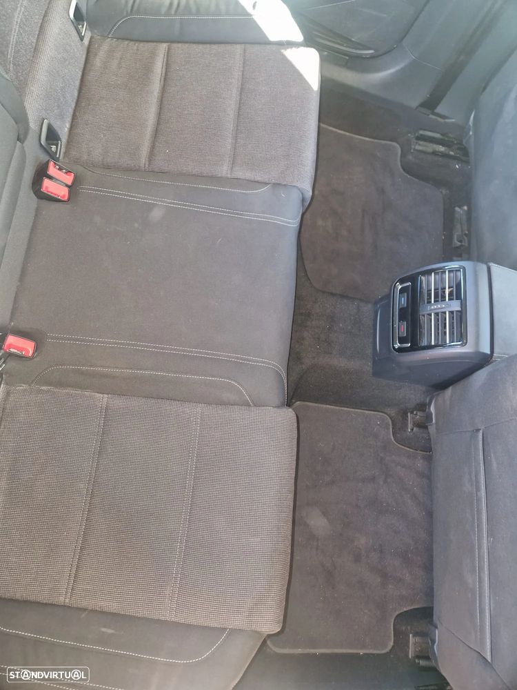VW Passat Variant 2.0 TDi Confortline - 7