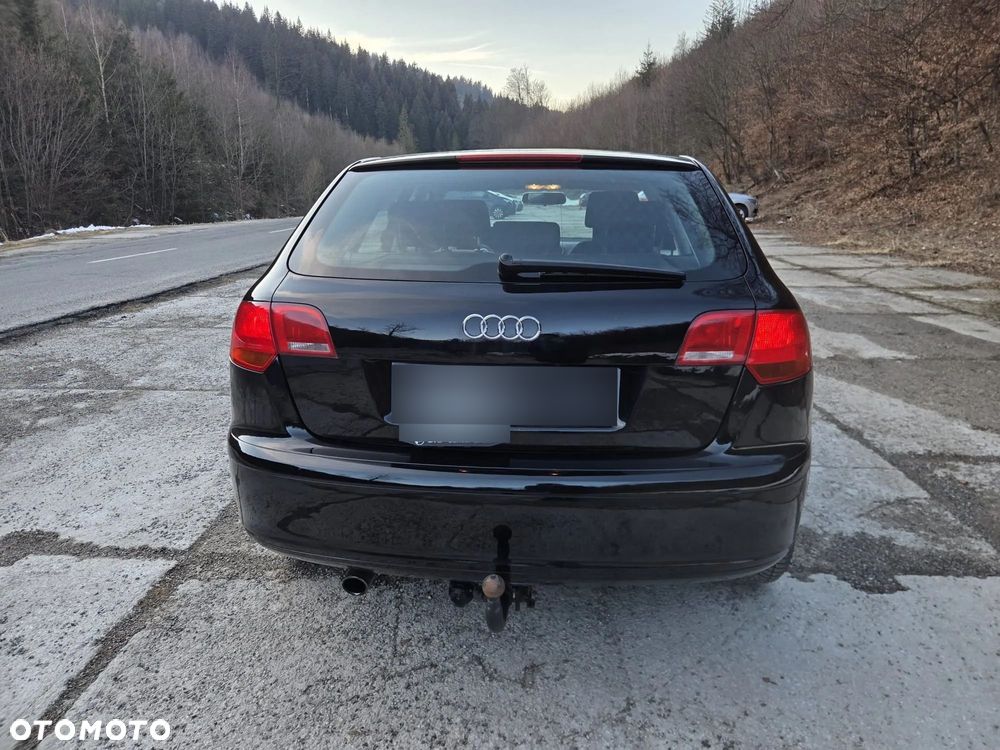 Audi A3 Sportback 1.6 Attraction - 11