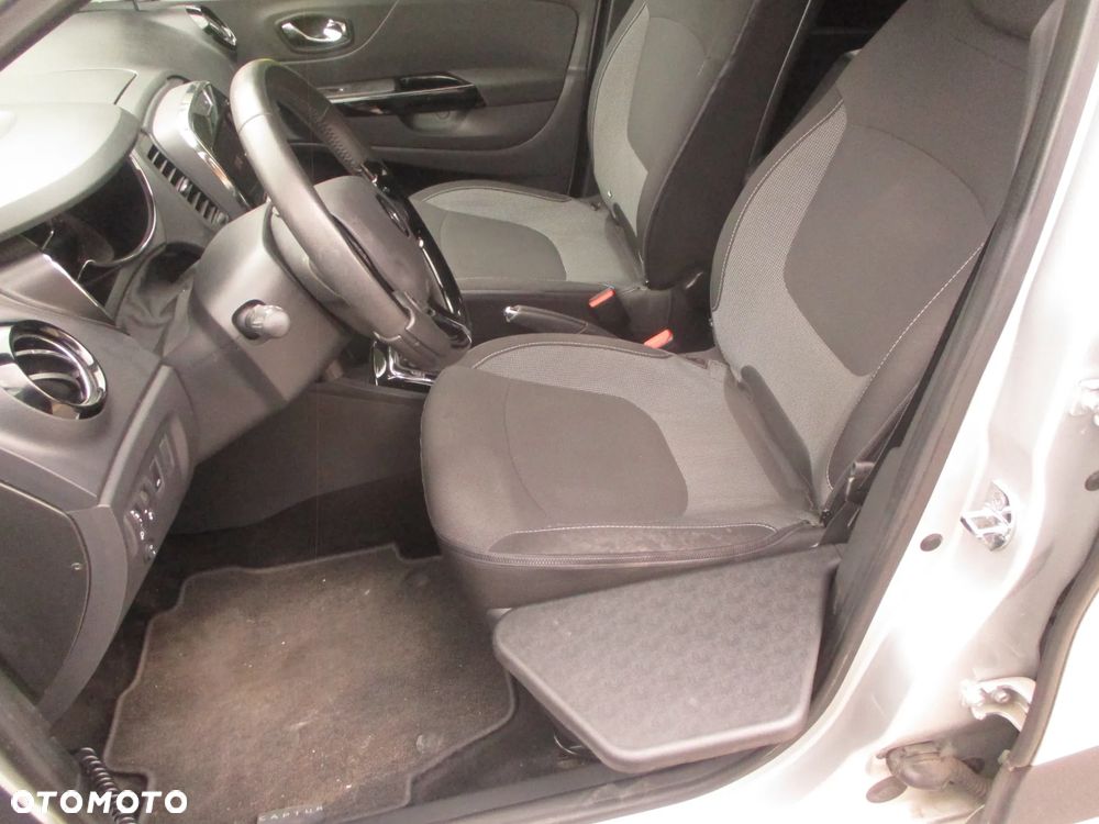 Renault Captur (ENERGY) dCi 90 EDC INTENS - 17