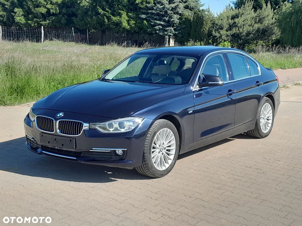 BMW Seria 3 320d Luxury Line - 1