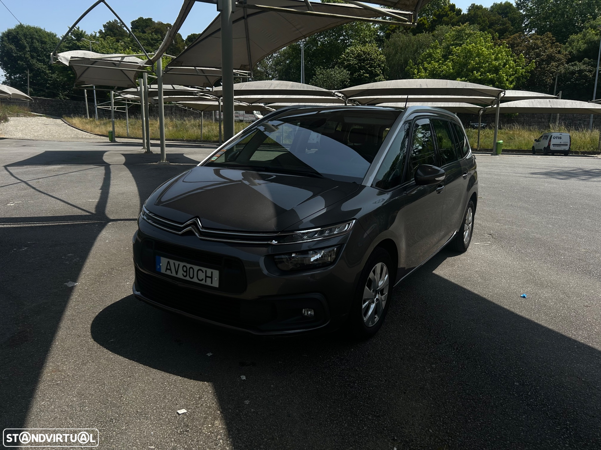 Citroën C4 Grand Picasso 1.6 BlueHDi Feel - 2