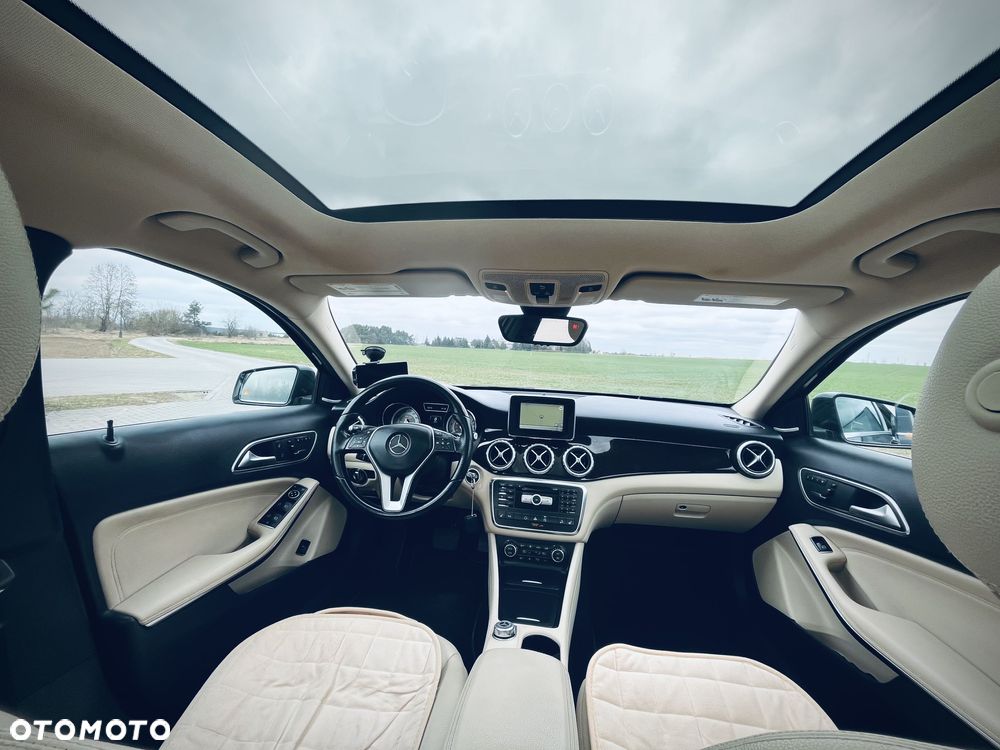 Mercedes-Benz GLA 250 4-Matic - 4